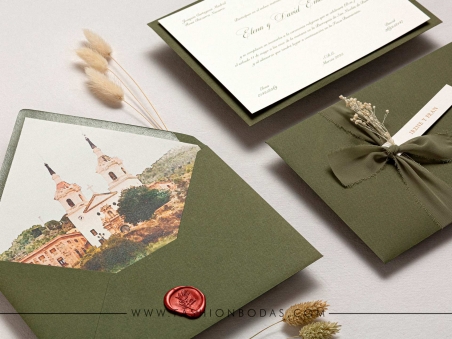 invitacion de boda acuarela sencilla clásica y elegante con acuarela de la iglesia en colores verdes